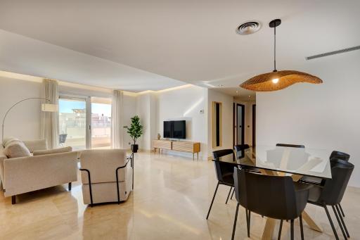 Aqua Apartments Vento, Marbella - Housity
