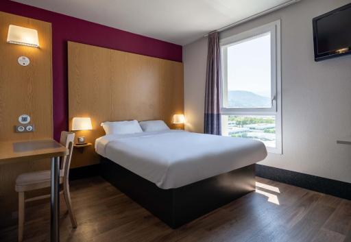 B&B HOTEL Grenoble Centre Alpexpo - Housity