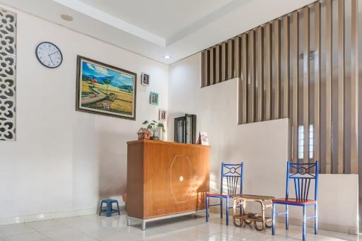 OYO 91316 Hh Guest House Makassar - Housity