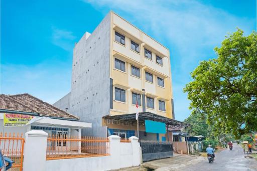 OYO 91559 Kost Bangau Syariah - Housity