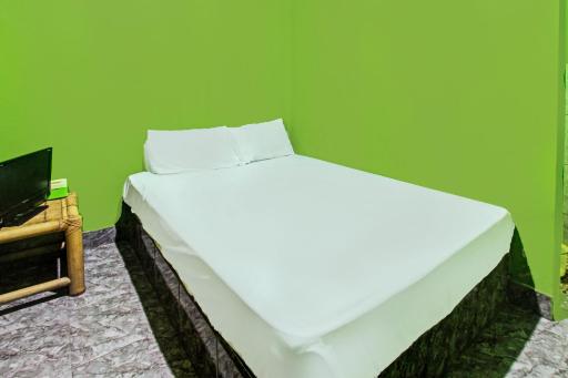 OYO 92149 Ashooy Homestay - Housity