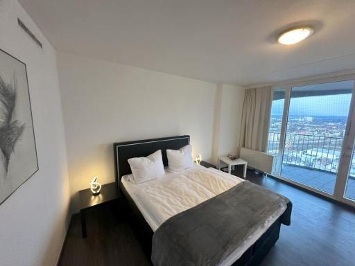 Tower Suite Hotelturm Augsburg - Housity