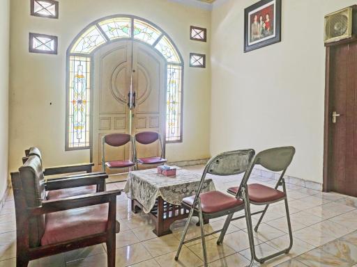 OYO 92561 Excellent Kost - Housity