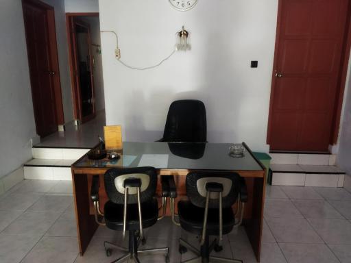 Hotel O Wisma Phinisi Syariah Near Mall of Pinrang Sejahtera - Housity