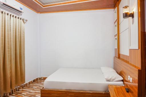 OYO 93877 Atifah Homes - Housity