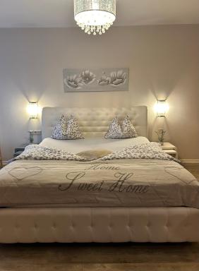 Exclusive Holiday Apartments - Housity