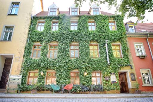 Zum Alten Krug - Housity