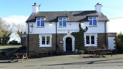 White Swan Inn - Housity