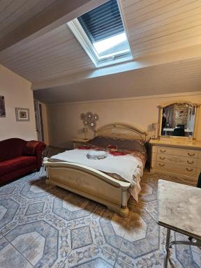 Le Domaine des Tuillieres - Housity