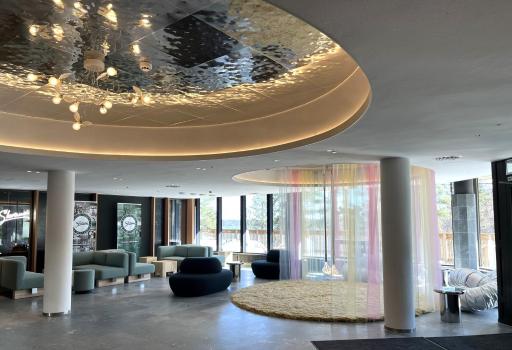 Majvik Congress Hotel - Housity