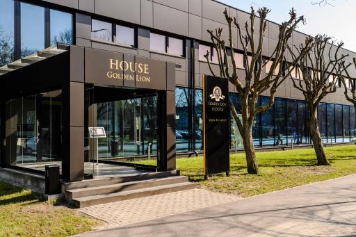 Golden Lion House Bed&Breakfast - Housity