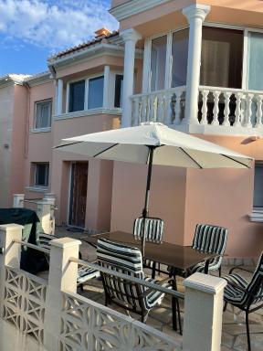Sunny renovated Apartment - Denia/Santa Llucia - Hizvo