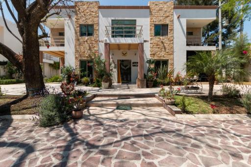 Capital O Hotel Vitale Leon MX - Housity