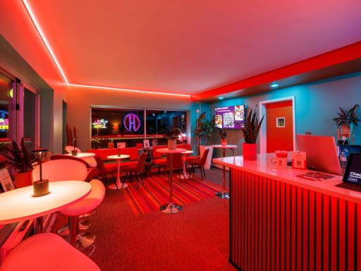Hotel Royal Oak - Housity