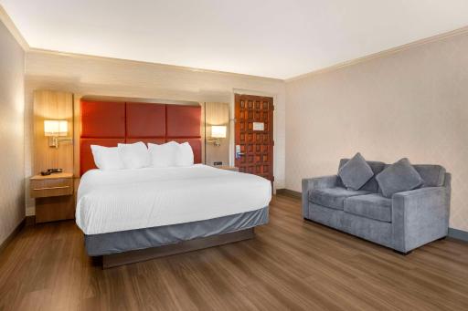 Best Western Inn Santa Cruz - Housity