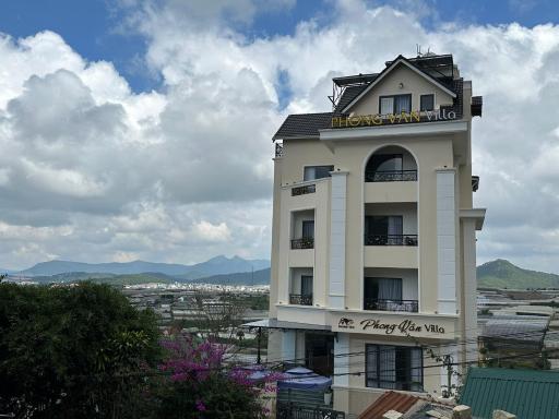 Capital O 1208 Phong Van Villa - Hizvo
