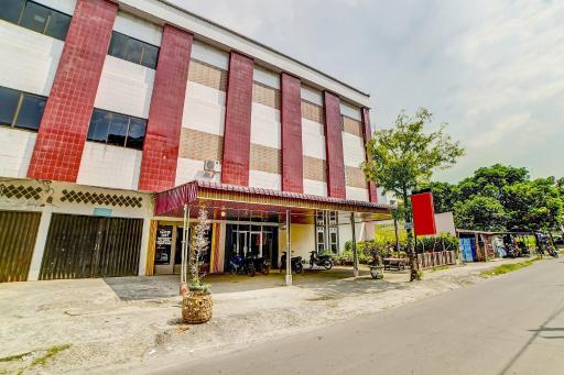 OYO 91224 Brayan Guest House - Housity