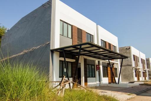 OYO 3826 Columbus Residence K11 - Housity