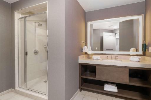 Hilton Promenade Branson Landing - Housity