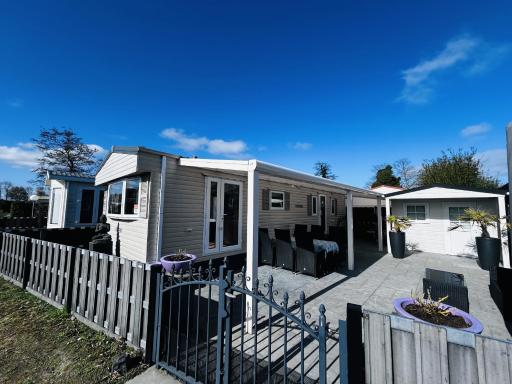 RBR 662 - Beach Resort Kamperland - Housity