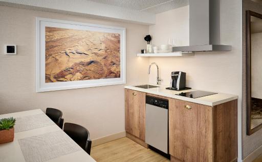 Valhalla Hotel & Conference Centre - Housity