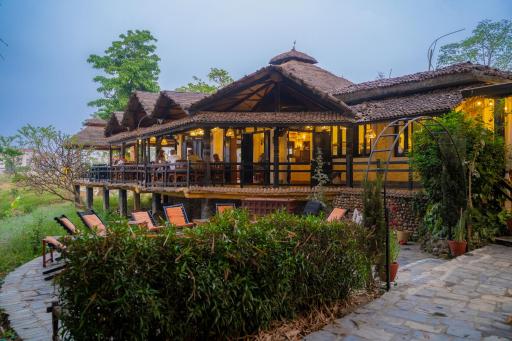 Sapana Village Lodge - Housity