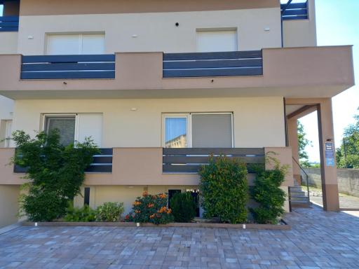 Guest House Kosec - Housity