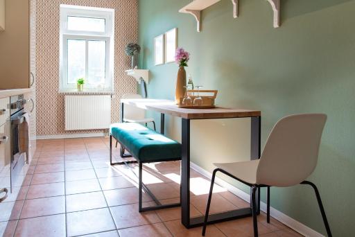 Stilvolles Apartment mit Balkon / Netflix + WIFI & zentrumsnah - Housity