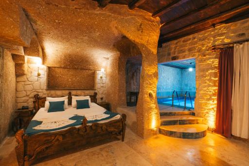 Cappatria Cave House - Housity