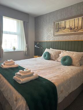 The Black Bull Hotel - Housity