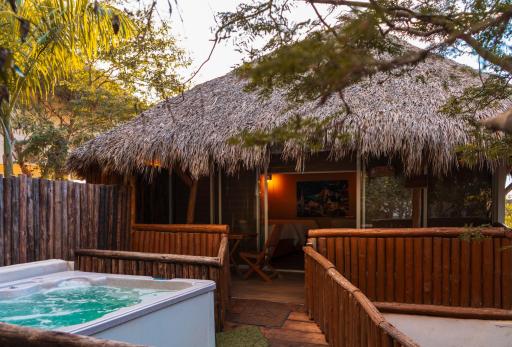 Palm Valley Cabins - Housity