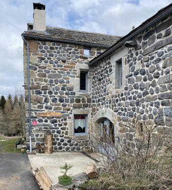Gîte d'étape La Traverse - Housity