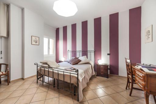 AbitaRoom Wine Mini-Flat - Housity