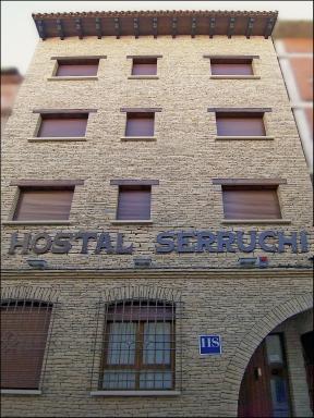 Hostal Serruchi - Housity