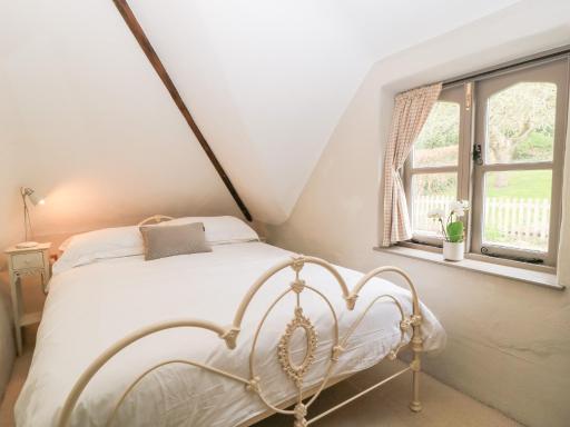 Cosy Cot - Housity