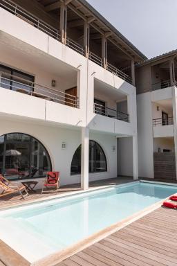 Hotel 202 - Housity