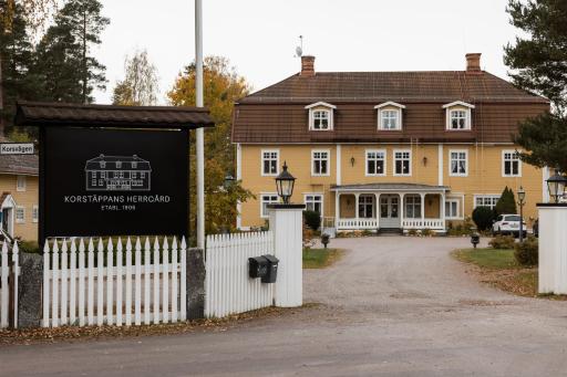 Korstäppans Herrgård - Housity