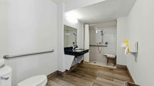 Motel 6-Atlanta, GA - Atlanta Airport - Housity