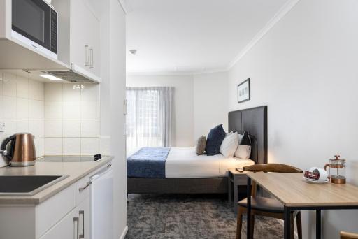 Quest Auckland Serviced Apartments - Housity