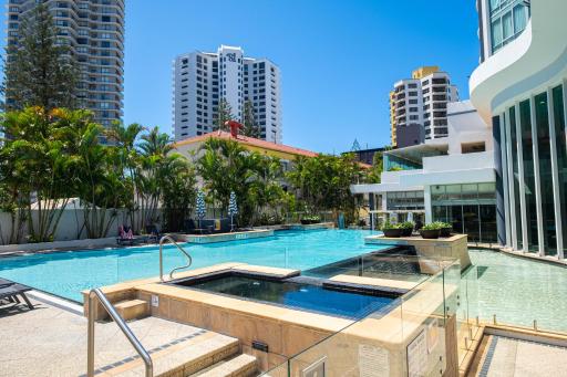 Family Ocean View Studio on L19 - Housity