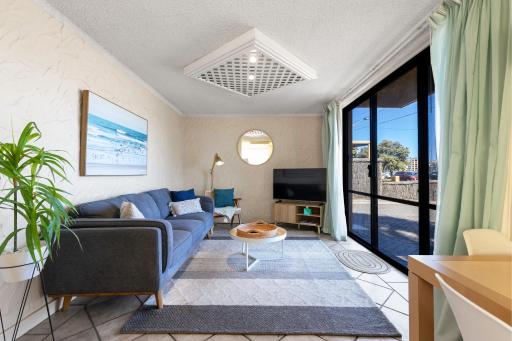 Bayswaterfront Apartments - Hizvo