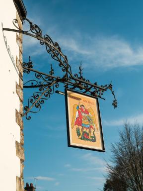 The Grosvenor Arms - Housity