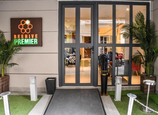 Beehive Premier - Housity