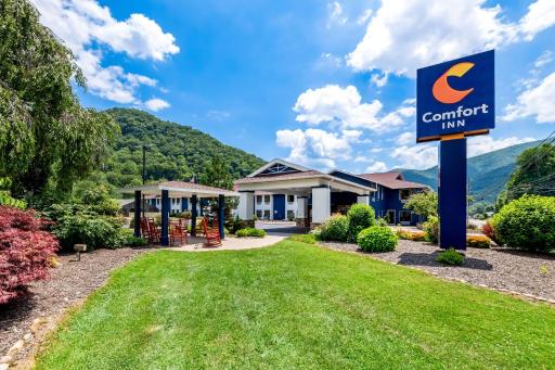 Comfort Inn near Great Smoky Mountain National Park - Housity