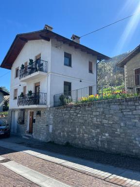 Chez Carlo 2.0 - Housity