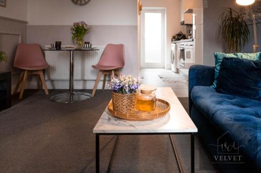1 Bed House , Free WiFi,Free Parking,Leasure,Business - Housity