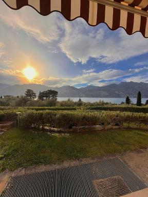Perlissima, Lake View and Pool - Housity