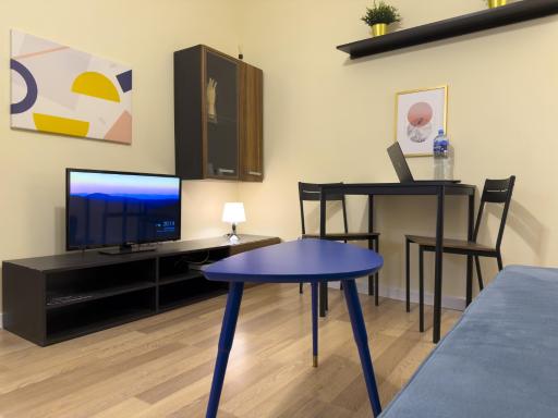 Mały Domek na Starówce - Housity