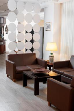 Hotel Primavera - Housity