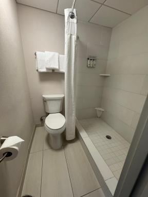 Holiday Inn Express & Suites - Atlanta Downtown, an IHG Hotel - Housity